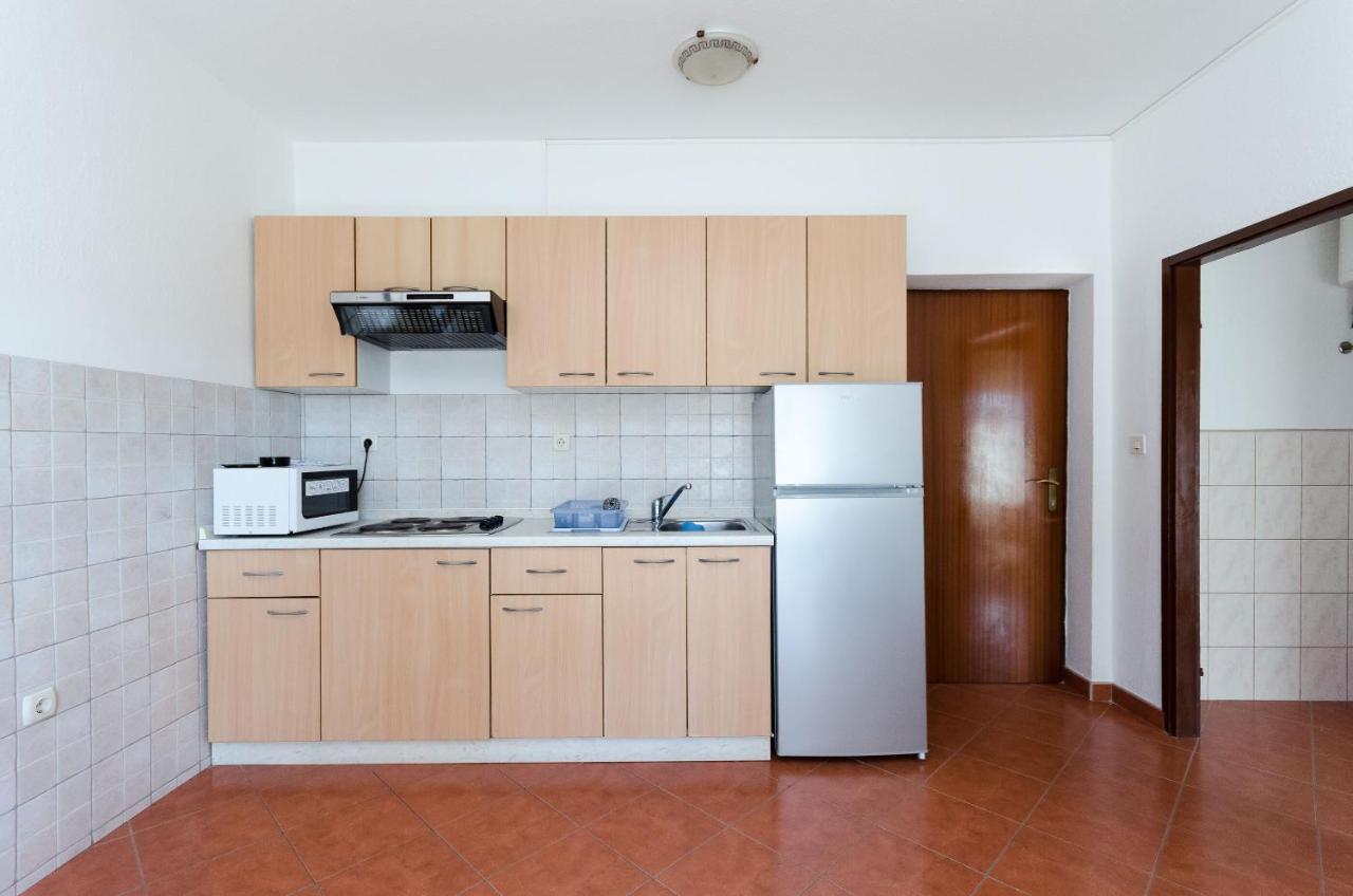 Apartments Anica J Lopar Esterno foto
