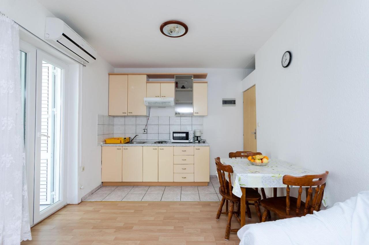 Apartments Anica J Lopar Esterno foto