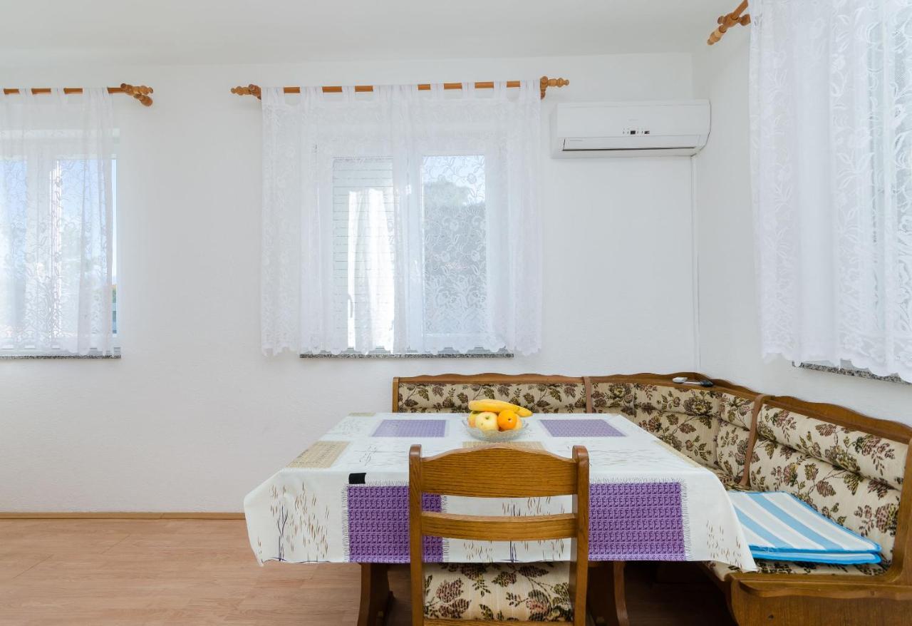 Apartments Anica J Lopar Esterno foto
