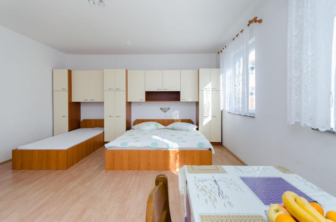 Apartments Anica J Lopar Esterno foto