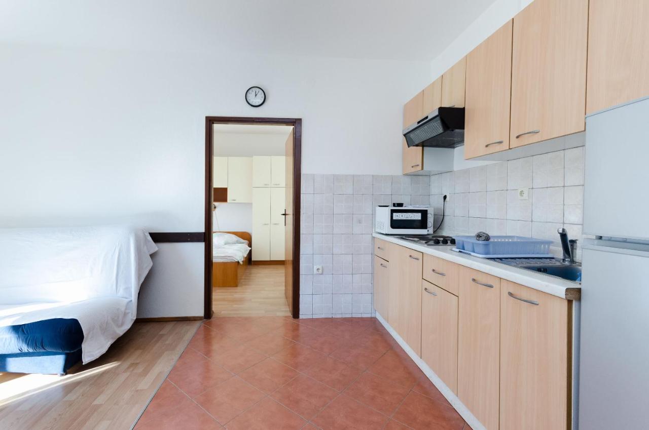 Apartments Anica J Lopar Esterno foto